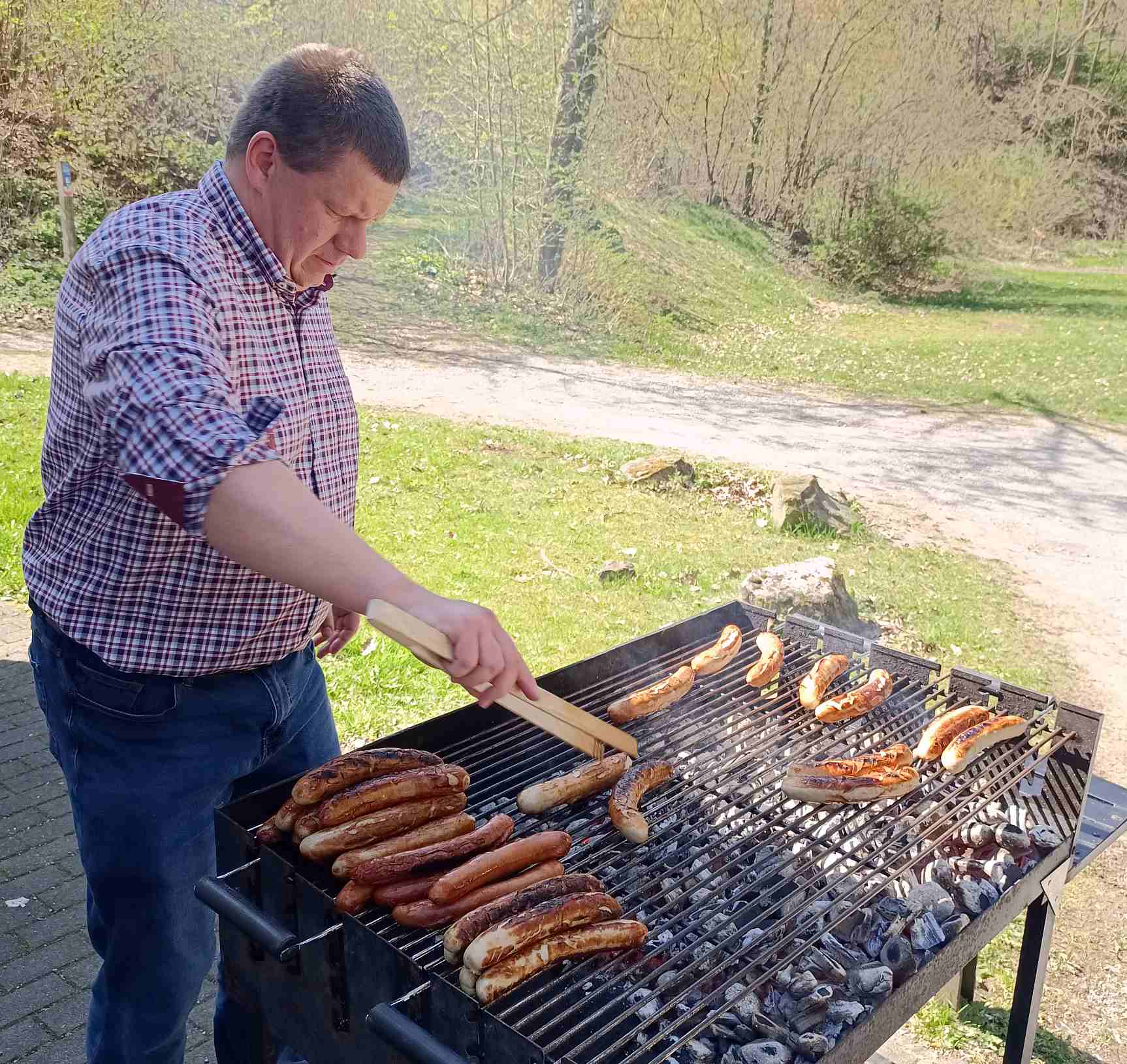 W Grillen Intentt